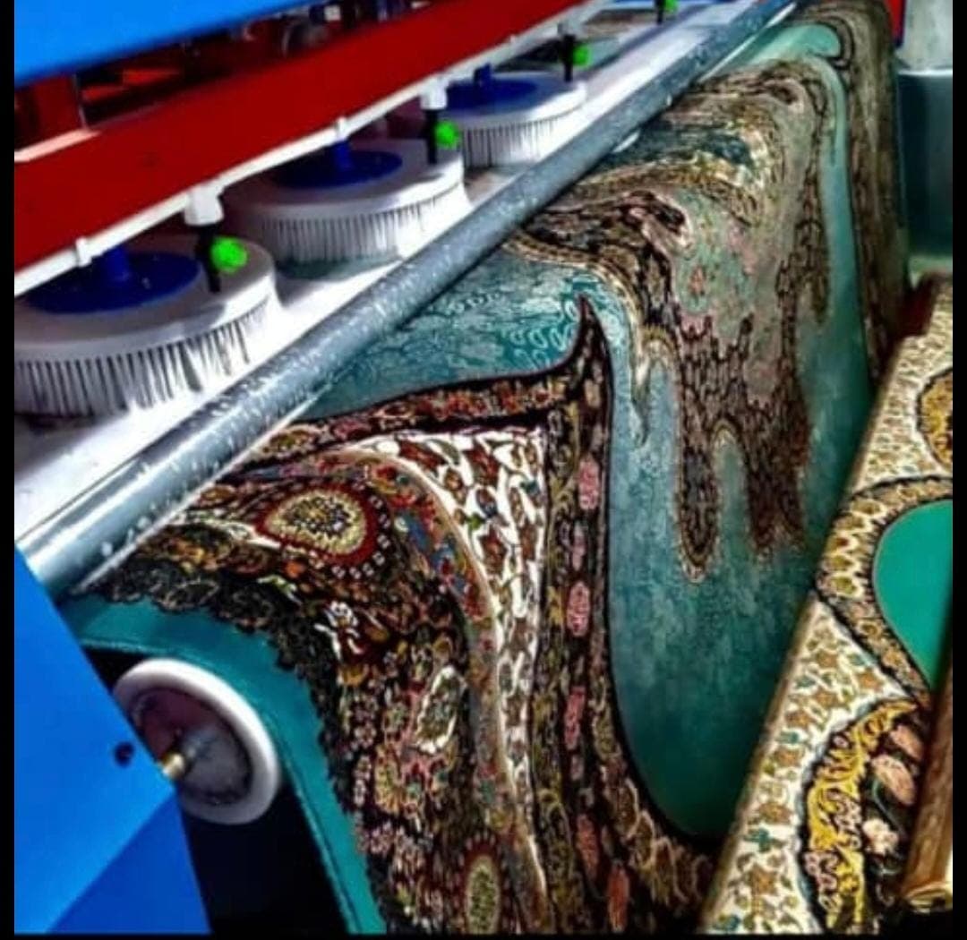 قالیشویی فرش قرمز در آبسرد