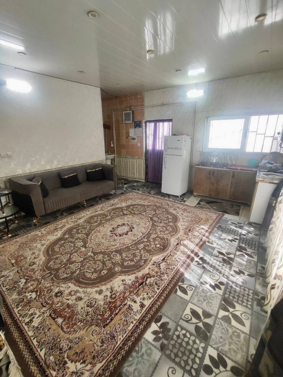 اجاره ویلا با استخر سرپوشیده آبگرم نگین در باغ بهادران