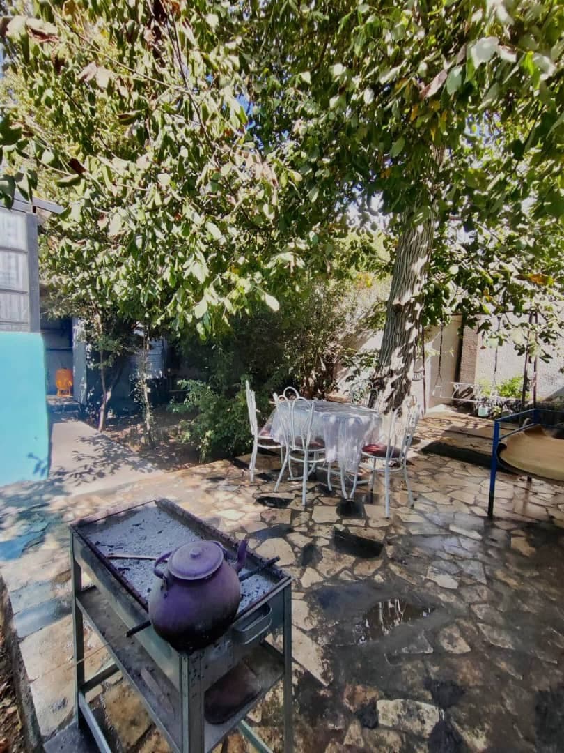 اجاره ویلا با استخر سرپوشیده آبگرم نگین در باغ بهادران