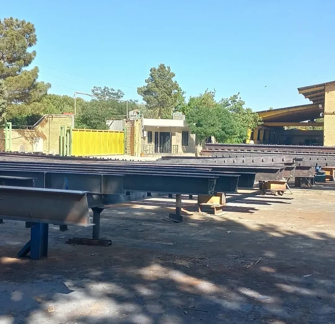 ساخت و نصب سوله و اسکلت فلزی جاویدان فلز در صفادشت