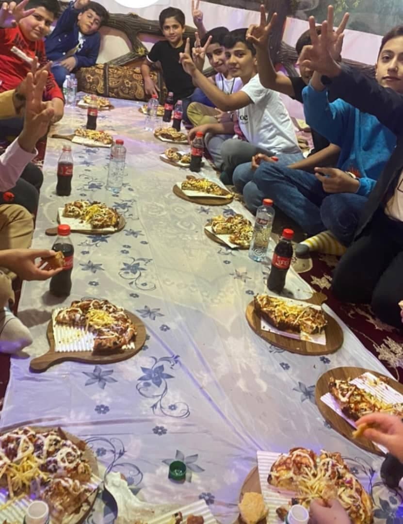 باغ رستوران خوشنگار در مهریز