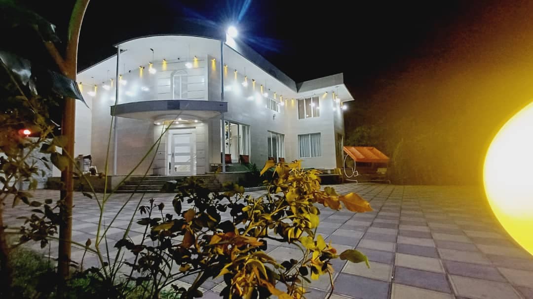 اجاره روزانه باغ ویلا استخردار به مدیریت ایمان بلیدیان در دزفول