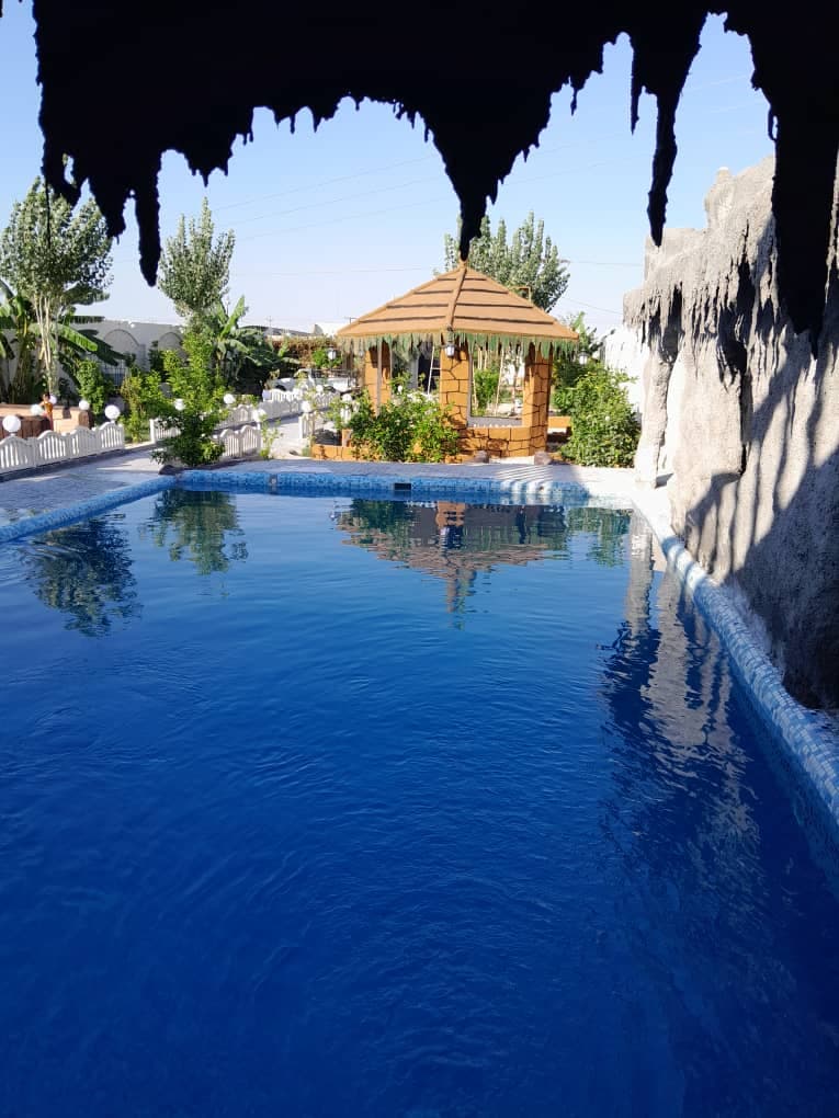 اجاره روزانه باغ ویلا استخردار به مدیریت ایمان بلیدیان در دزفول