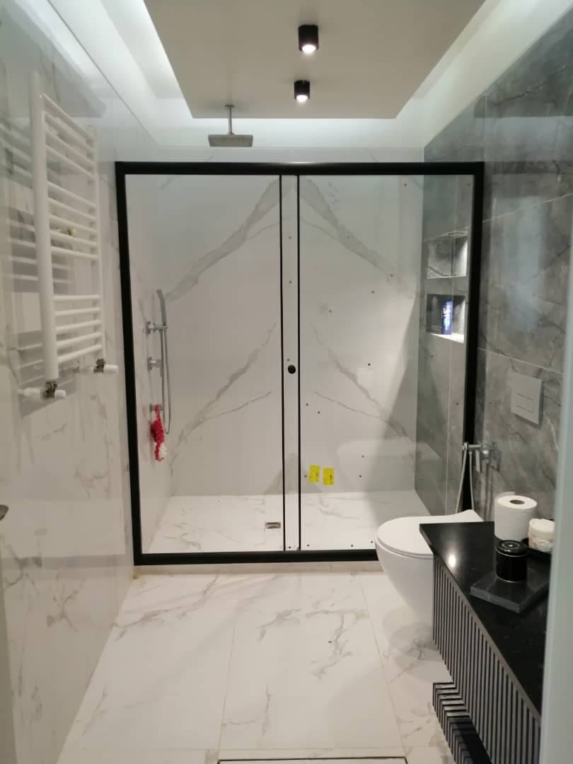 تولید و نصب شیشه بالکنی و سکوریت ایمن در عسگری در دزفول