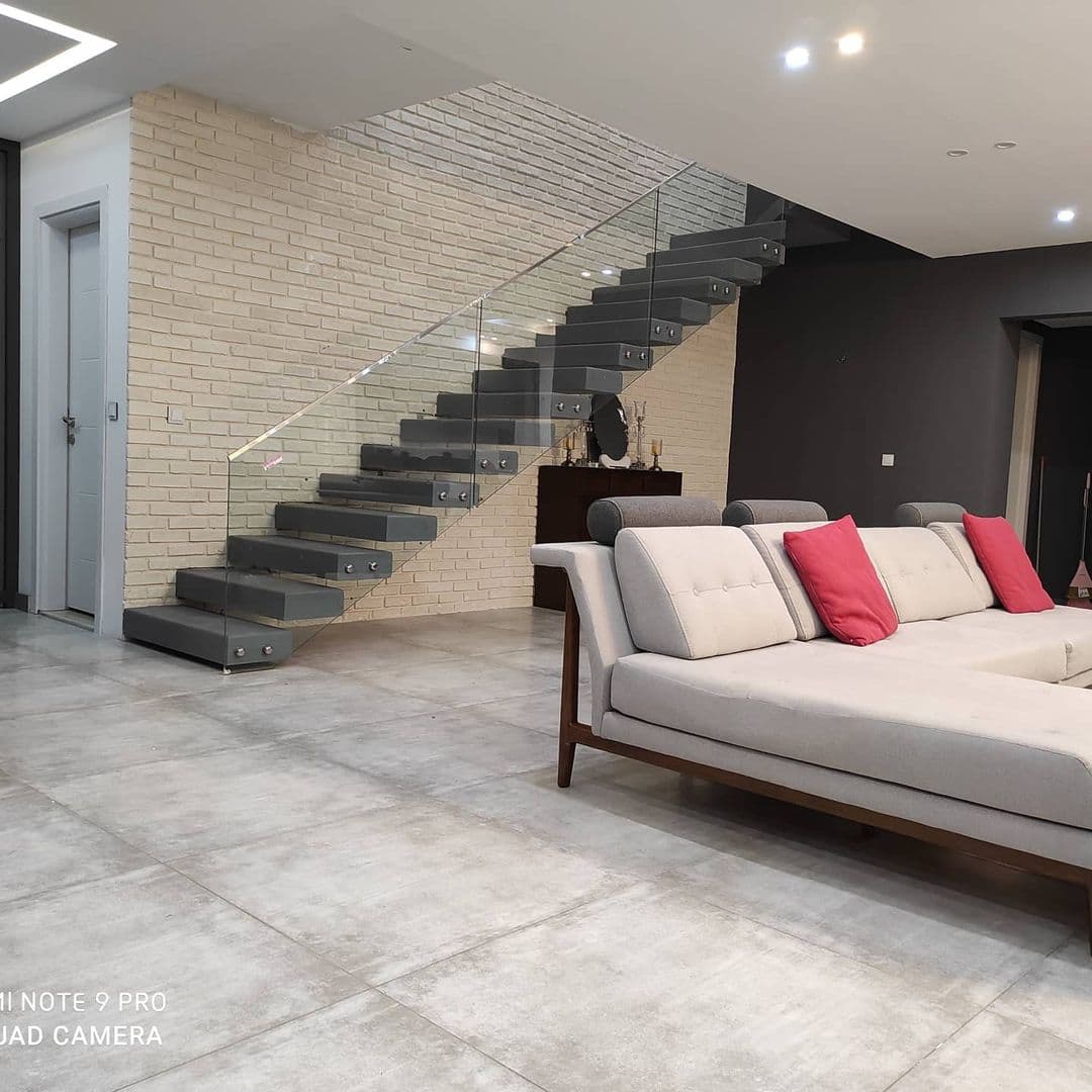 تولید و نصب شیشه بالکنی و سکوریت ایمن در عسگری در دزفول