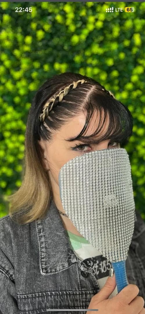 آموزشگاه و سالن زیبایی هوران در گلشهر زنجان