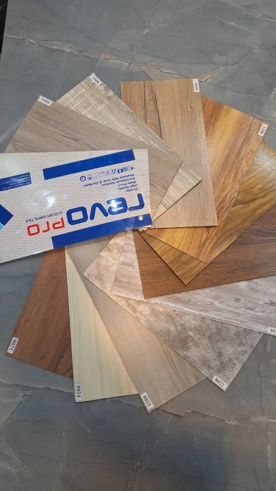 پخش مستقیم کاغذ دیواری و کفپوش بانل دکور در اصفهان