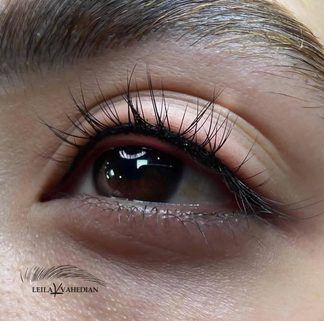 مرکز تخصصی آموزش خدمات آرایش دائم و میکروبلیدینگ لیلا واحدیان در قائمشهر