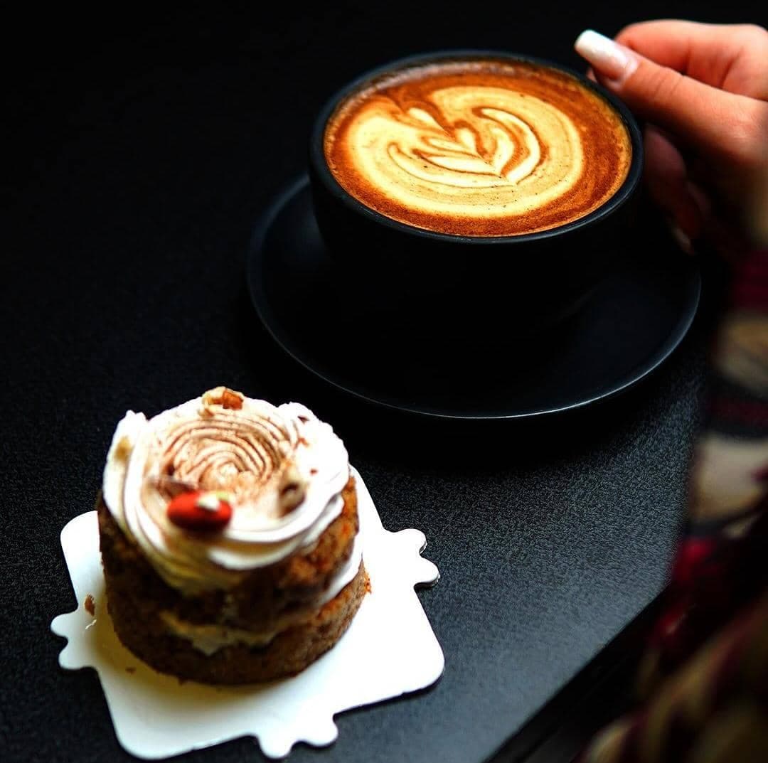 کافه نایت در طرقبه