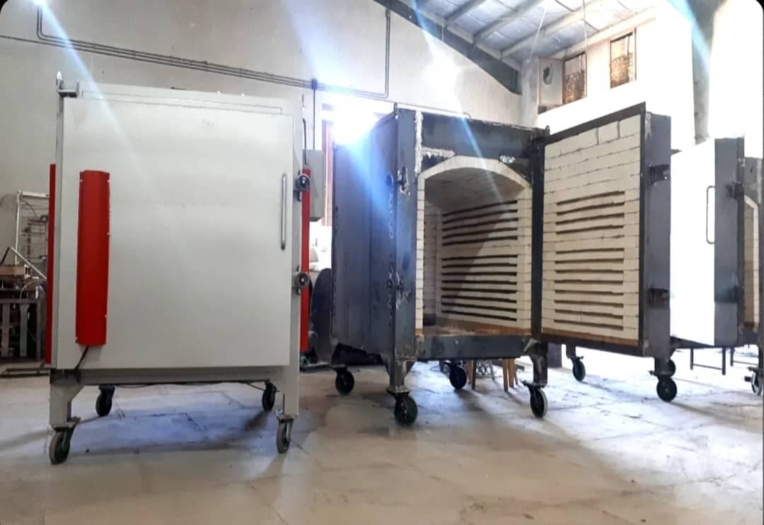 ساخت ماشین آلات سرامیک سازی آرکا نوین صنعت در لالجین