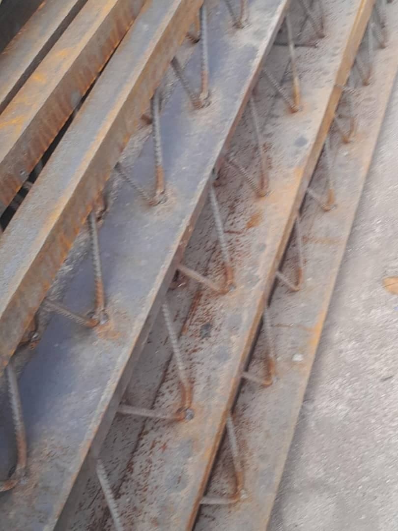 تولید تیرچه کرومیت معماران در تویسرکان