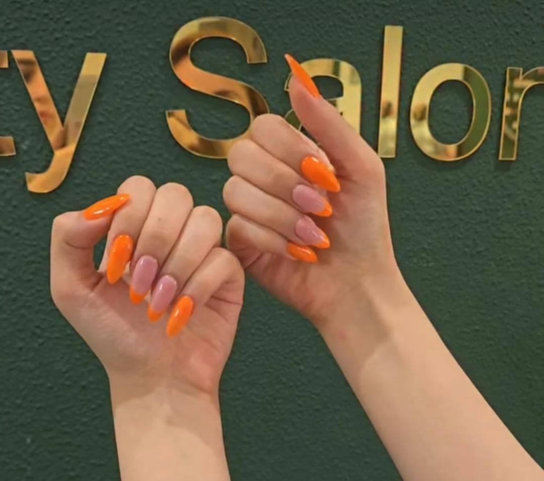 سالن زیبایی یاسمن کریمی در رازی شاهین شهر