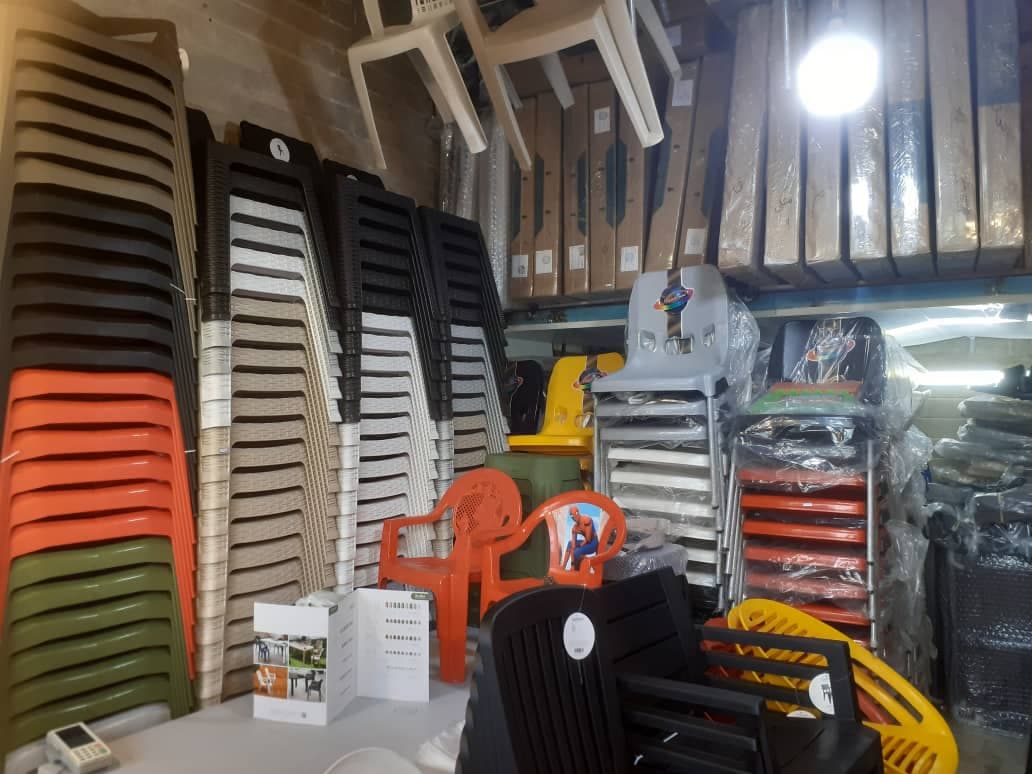 پخش میز و صندلی پلاستیکی پلاسنو در کرج