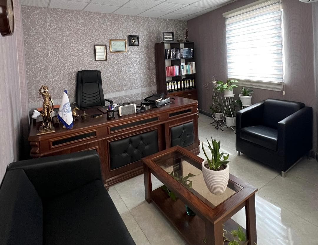 جعفر نجفی بهترین وکیل پایه یک دادگستری در رشت