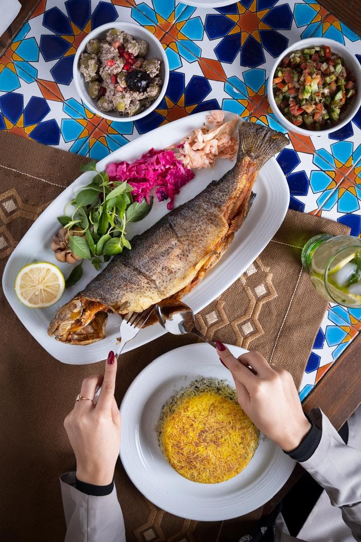 کافه رستوران و غذای اصیل و گیلانی بارکو در تهران