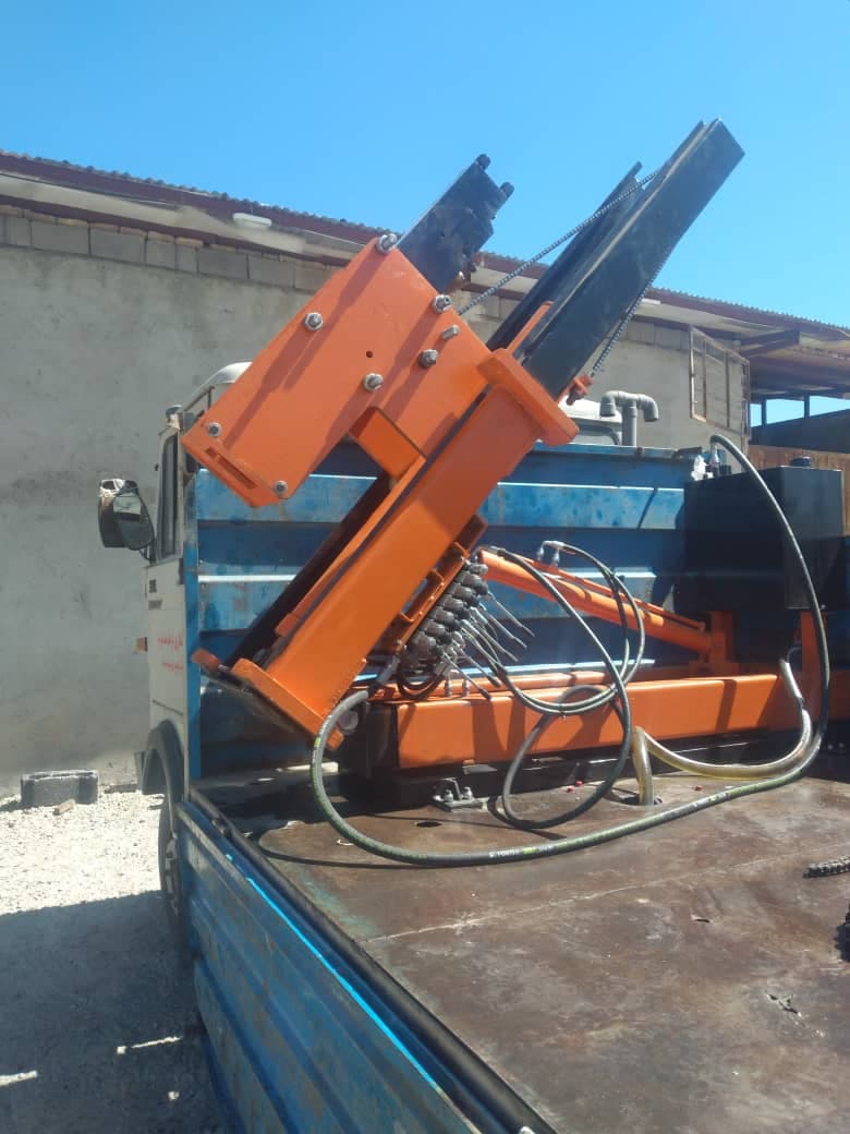 تولید ماشین پایه کوب نیروگاه خورشیدی شرکت ماشین سازی زمان در تهران