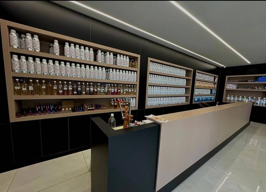 فروشگاه عطر سوئیس سنجابی در کرمانشاه