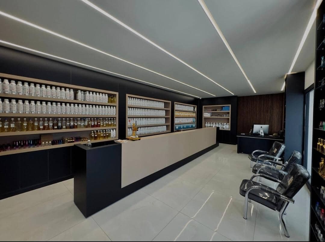 فروشگاه عطر سوئیس سنجابی در کرمانشاه