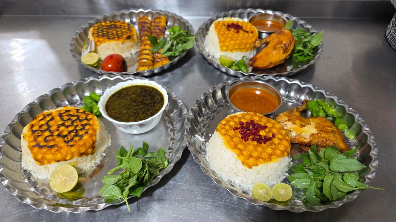 رستوران گل یاس در همدان