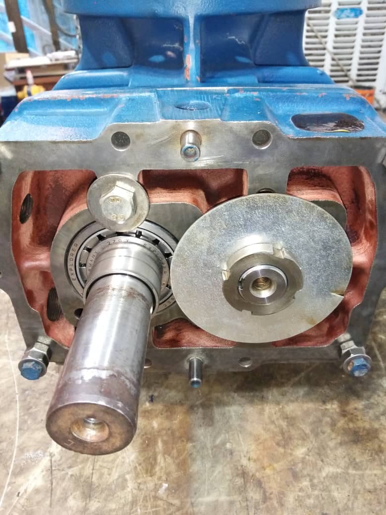 تعمیر بلوئر و کمپرسور اسکور شرکت پیشرو صنعت سیال آذربایجان در ارومیه