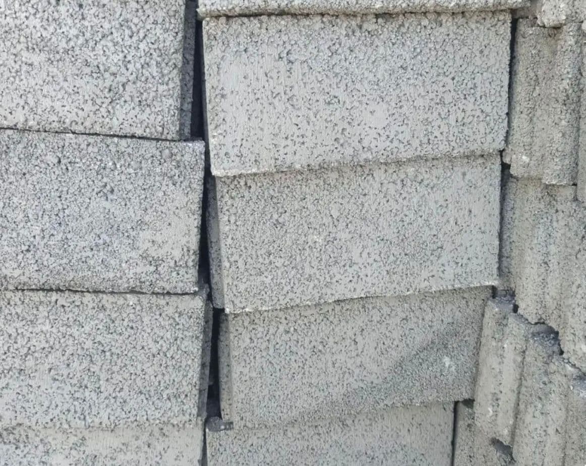 کارگاه تولید بلوک و مصنوعات بتنی دماوند قرائی در دماوند تهران