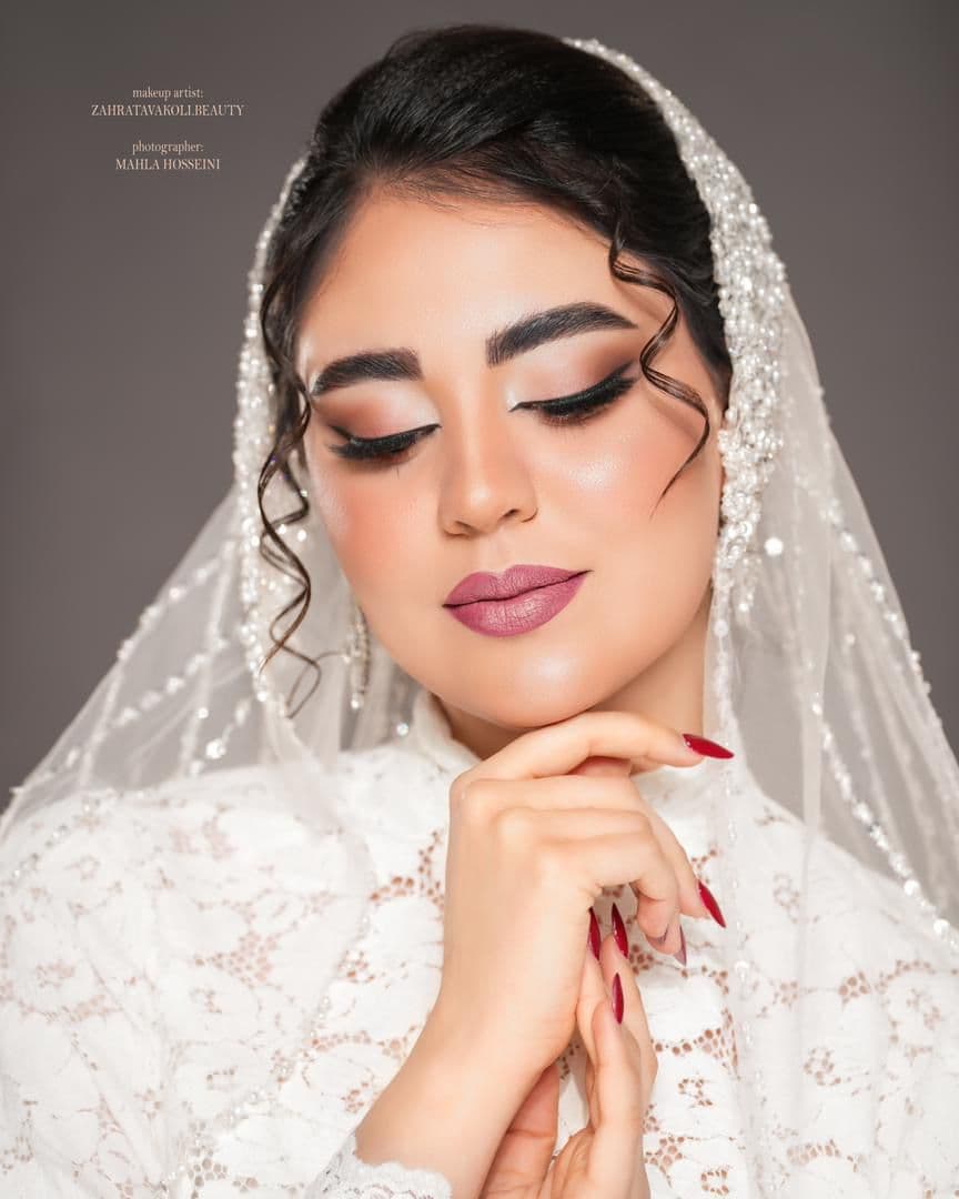 آموزشگاه و سالن زیبایی عقیق در رفسنجان