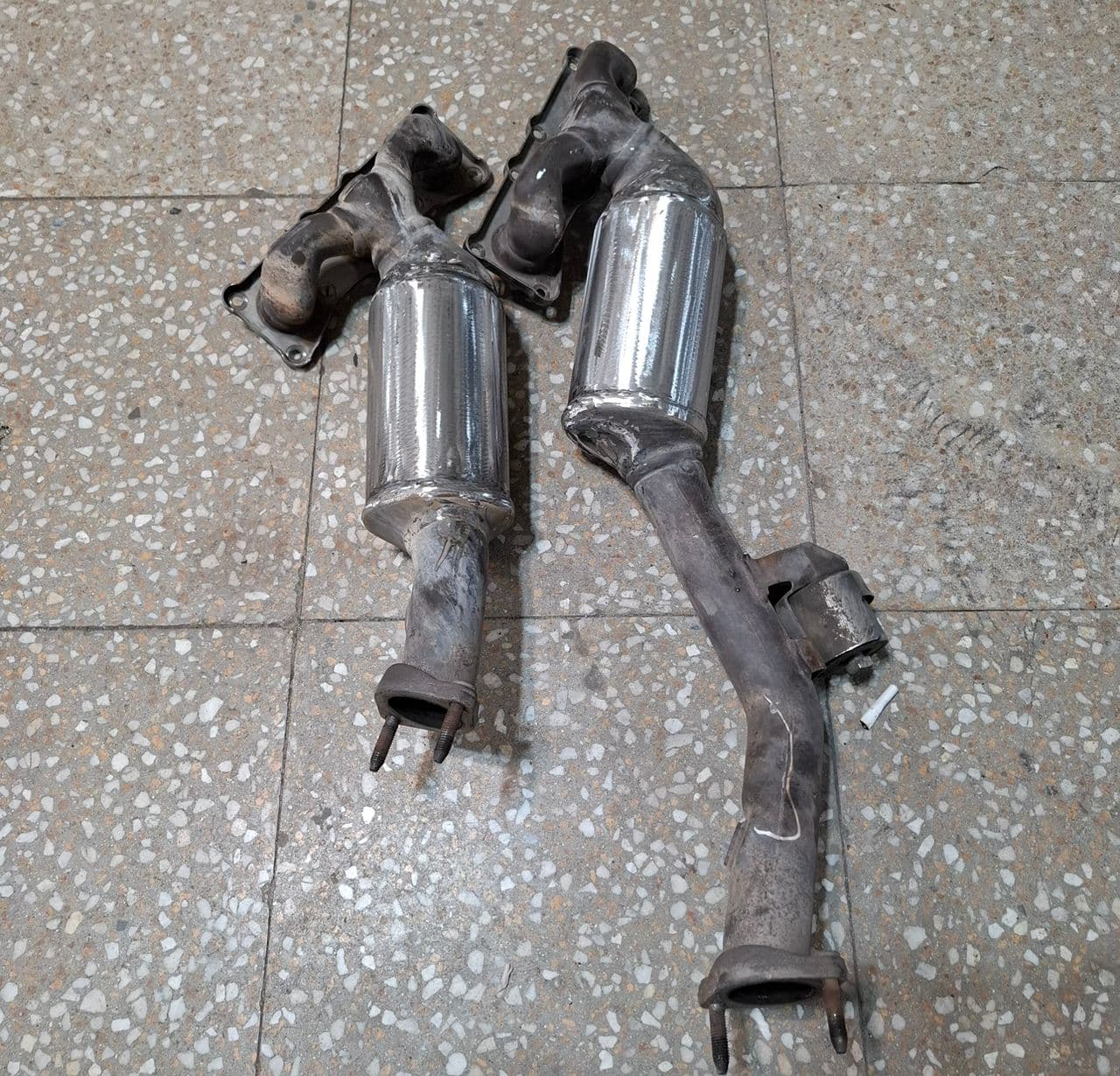 خدمات تخصصی اگزوز اکبر در ارومیه