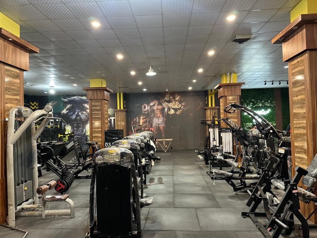 باشگاه بدنسازی و پرورش اندام امپراطور در تبریز