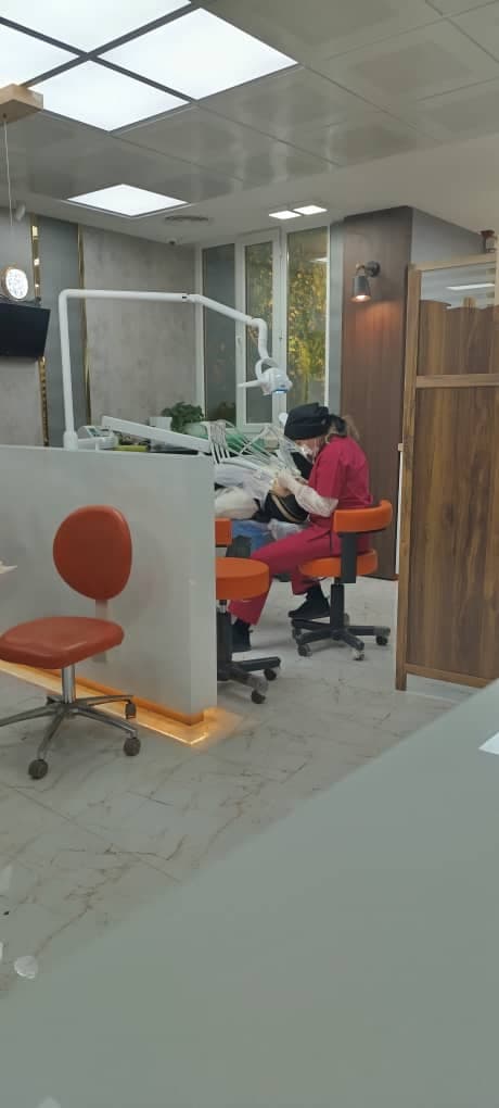درمانگاه دندانپزشکی قمر بنی هاشم در کمپلو جنوبی اهواز