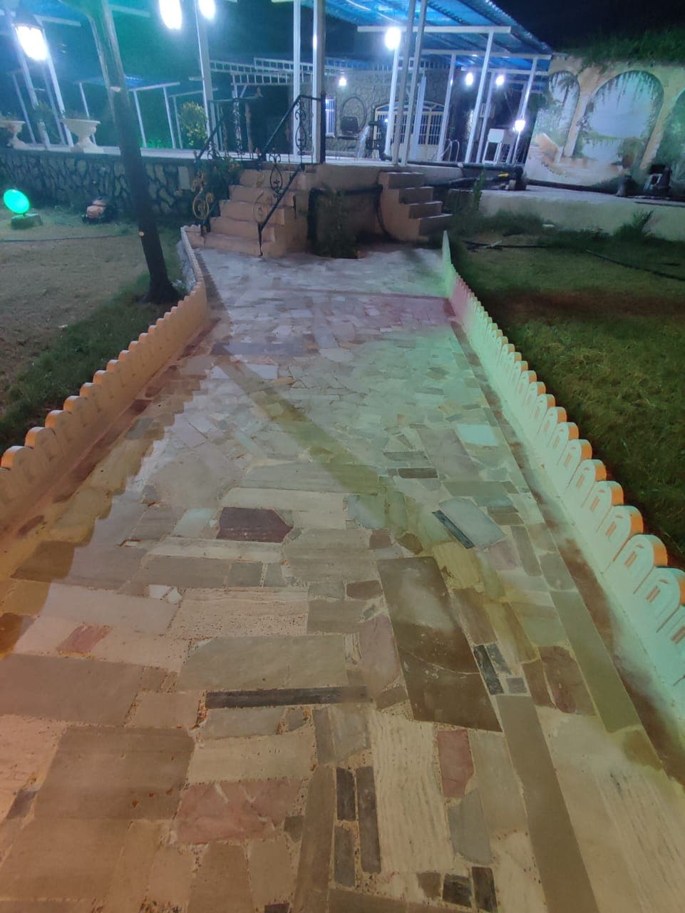 کفسابی و اپوکسی رنگهای صنعتی سیار اسفندیاری در هرمزگان