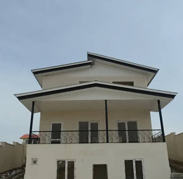 ساخت و اجرای شیروانی و سوله بخشی در همدان