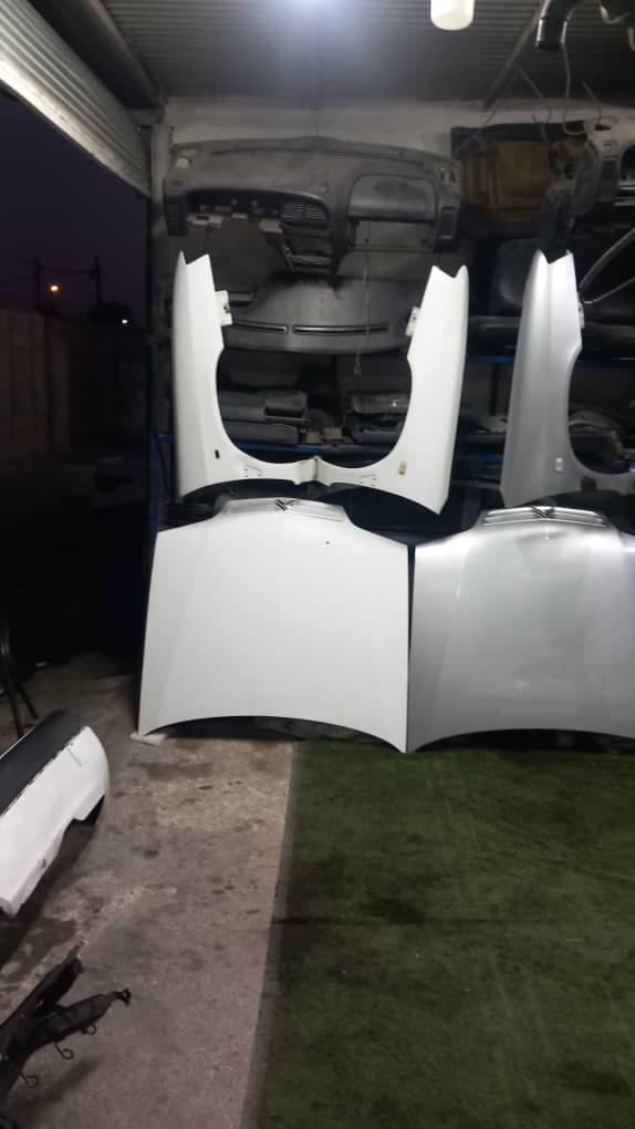 قزوین یدک کشاورز فروش لوازم استوک زانتیا در قزوین