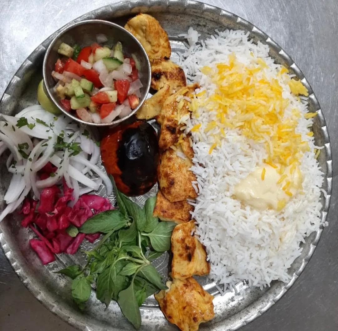 رستوران ناب حاج احمد بنیانگذار ته چین فیروزکوهی و ارمنی در فیروزکوه