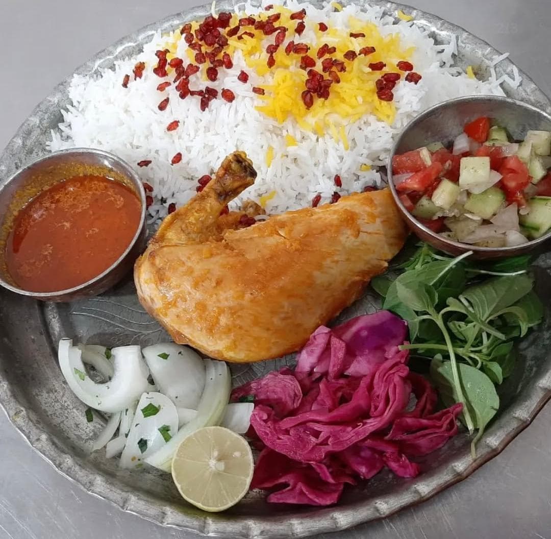 رستوران ناب حاج احمد بنیانگذار ته چین فیروزکوهی و ارمنی در فیروزکوه