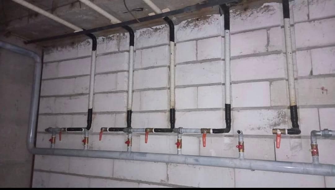 تاسیسات آقایی اجرا و تعمیرات لوله کشی گاز و لوله پکیج در شاهرود سمنان