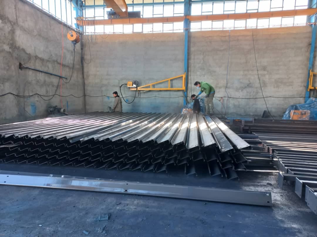 ساخت و نصب سوله سازه های فلزی زاگرس سوله صفری در همدان