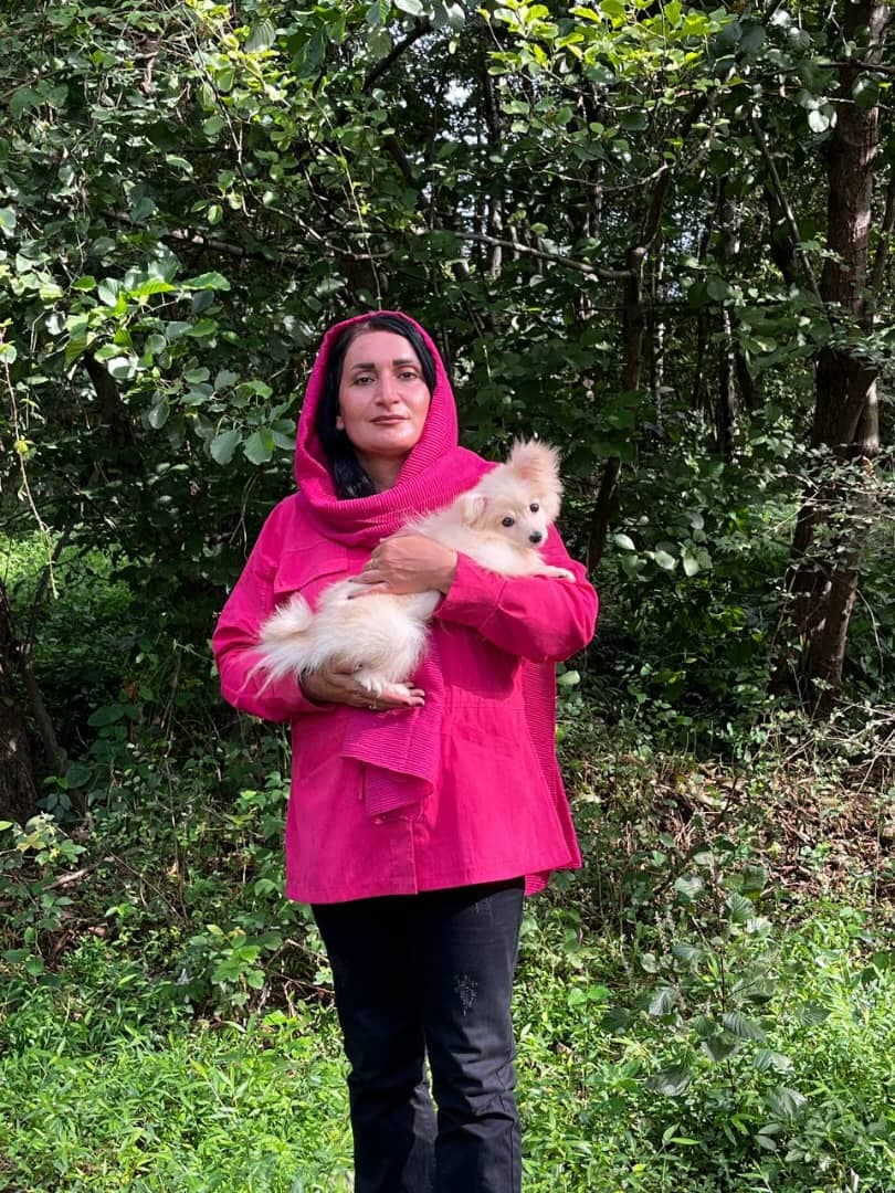 معصومه آهن جان مربی سگ در گیلان