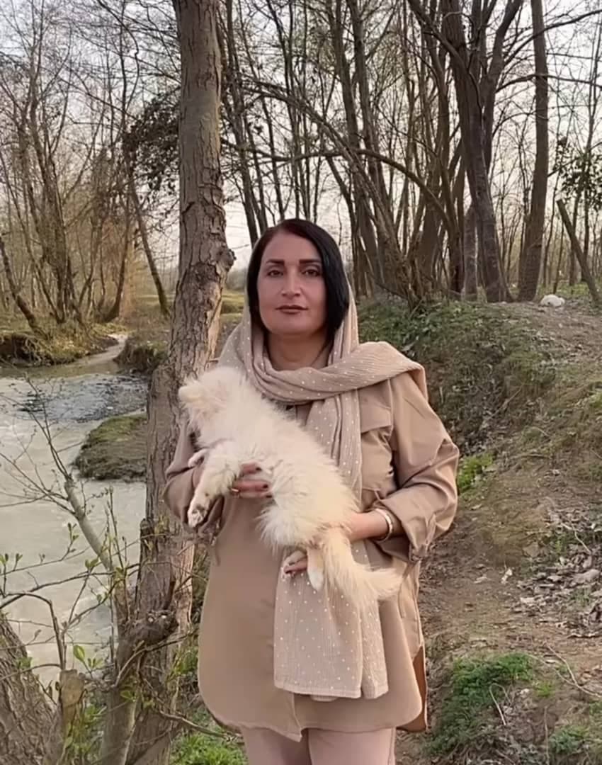 معصومه آهن جان مربی سگ در گیلان