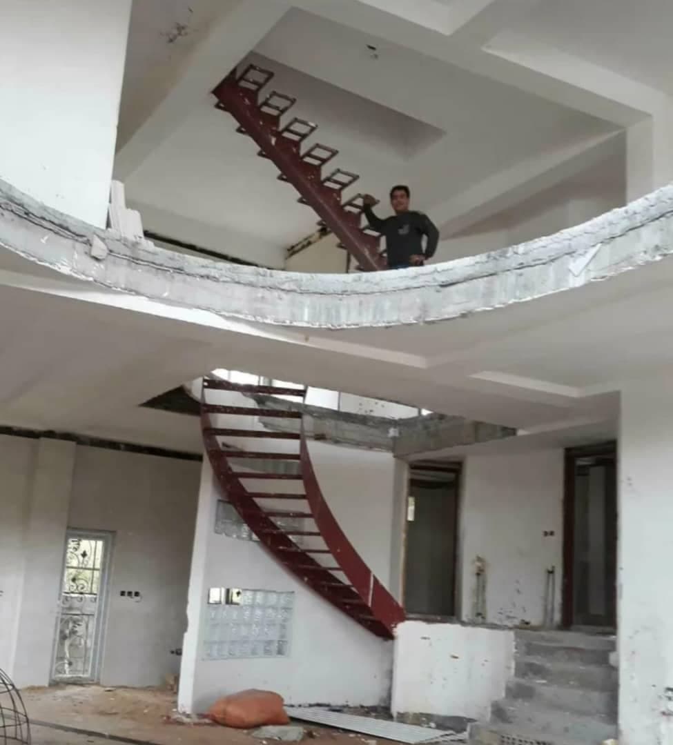 تولید و فروش پله آماده و نرده صنایع چوبی نورانی قزل آغاج در گیلان