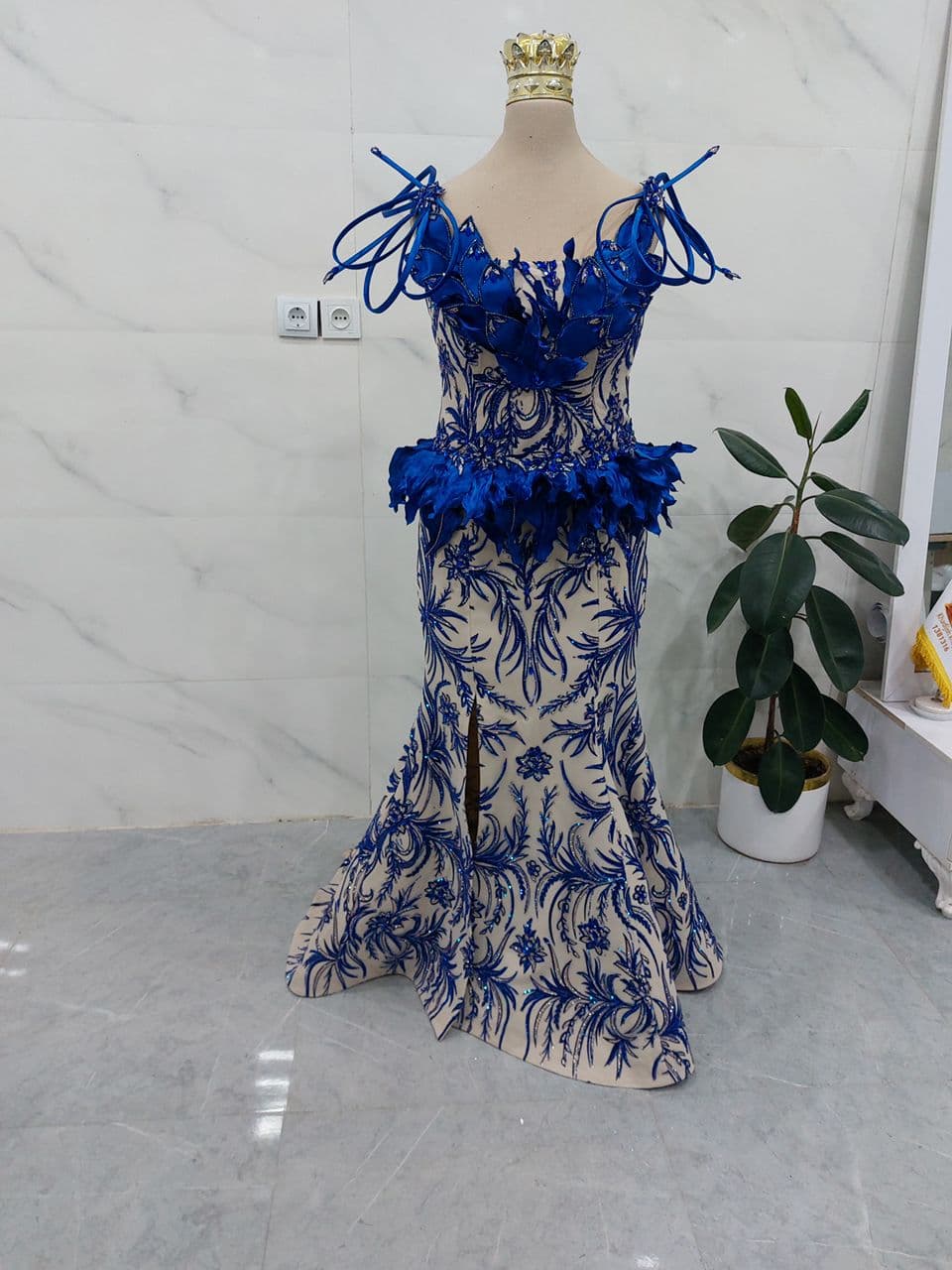 مزون طراحی و دوخت تخصصی vip لباس شب خدیجه رحیم پور در شوط