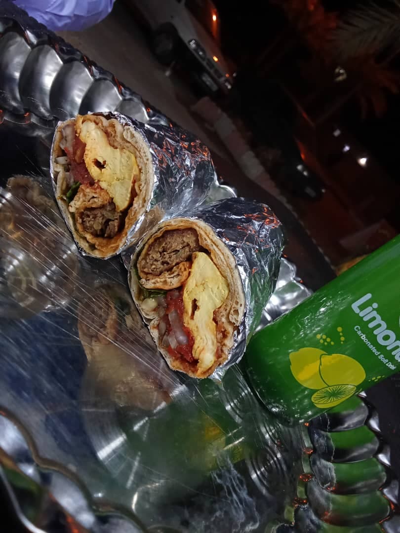 کره کبابی دکتر لقمه ناروئی در ایرانشهر