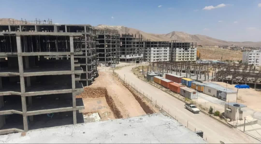 اجرای دیوار پیش ساخته 3پانل و شاتکریت نیکخواه در شیراز