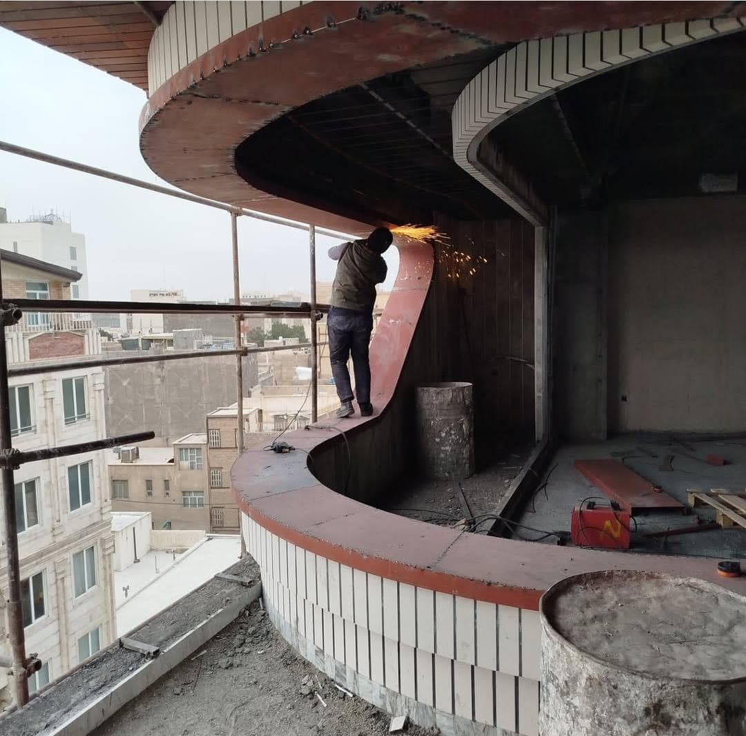 فلاشینگ و جوشکاری آذرنما اکرامی در تهران