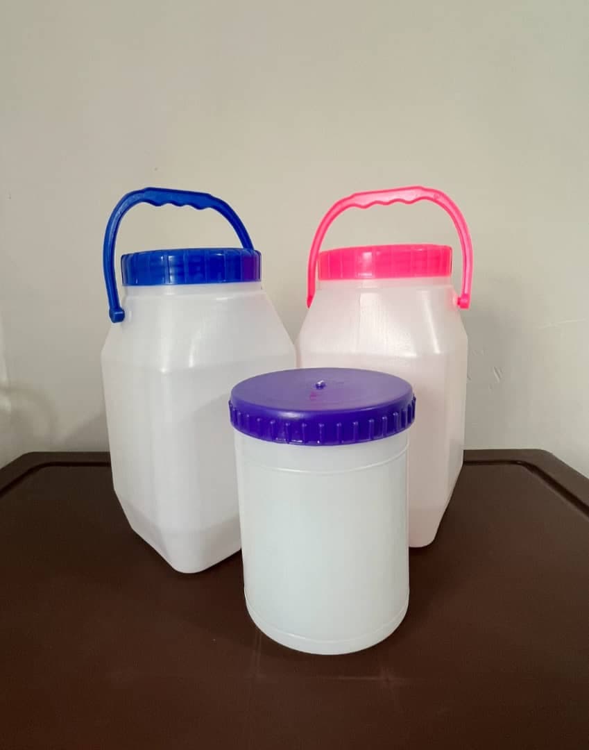 تولید بطری پت لبنی و دارویی پلاستیک توسن آروین خزر در رشت