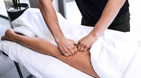 ماساژ درمانی اکبر جهانبخشی در صالح شهر