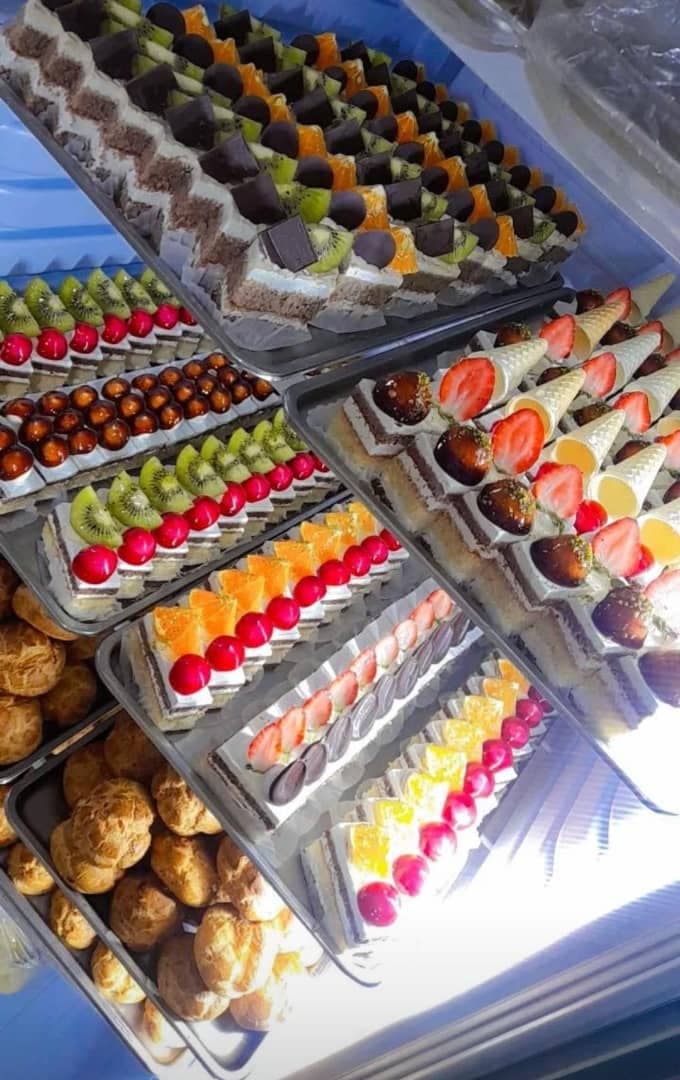 قنادی کاکتوس در قم