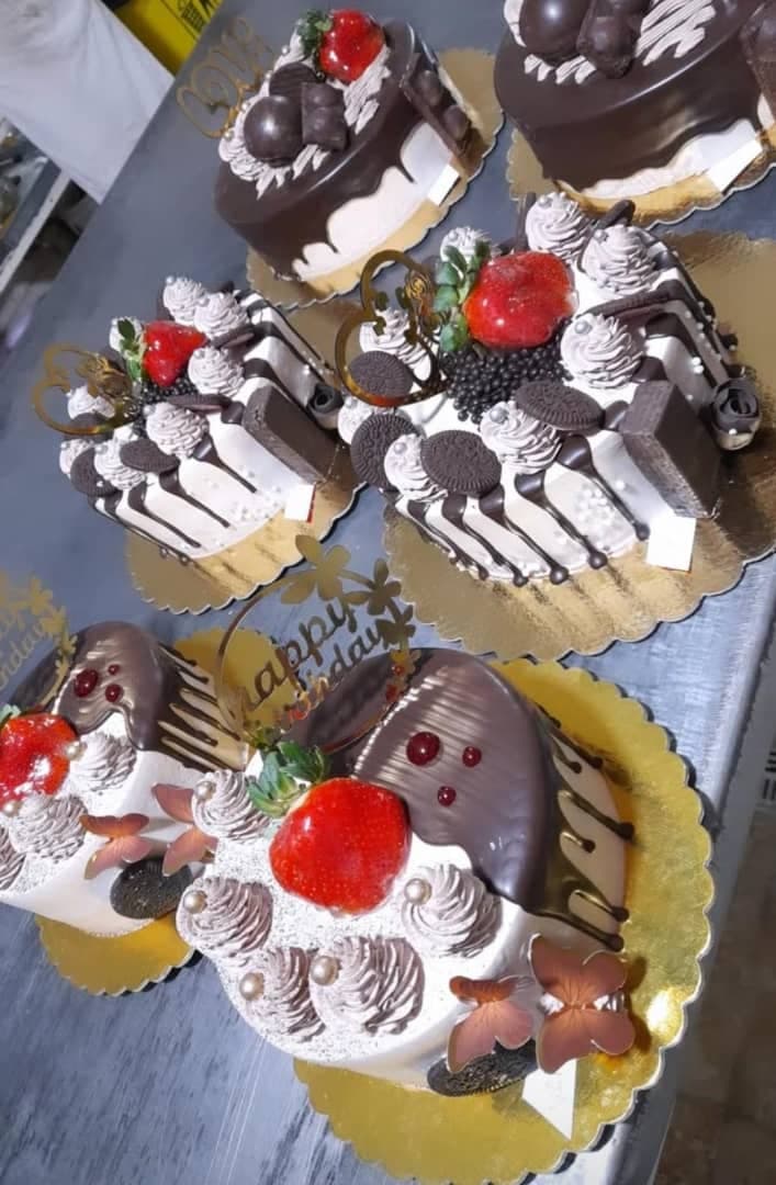 قنادی کاکتوس در قم