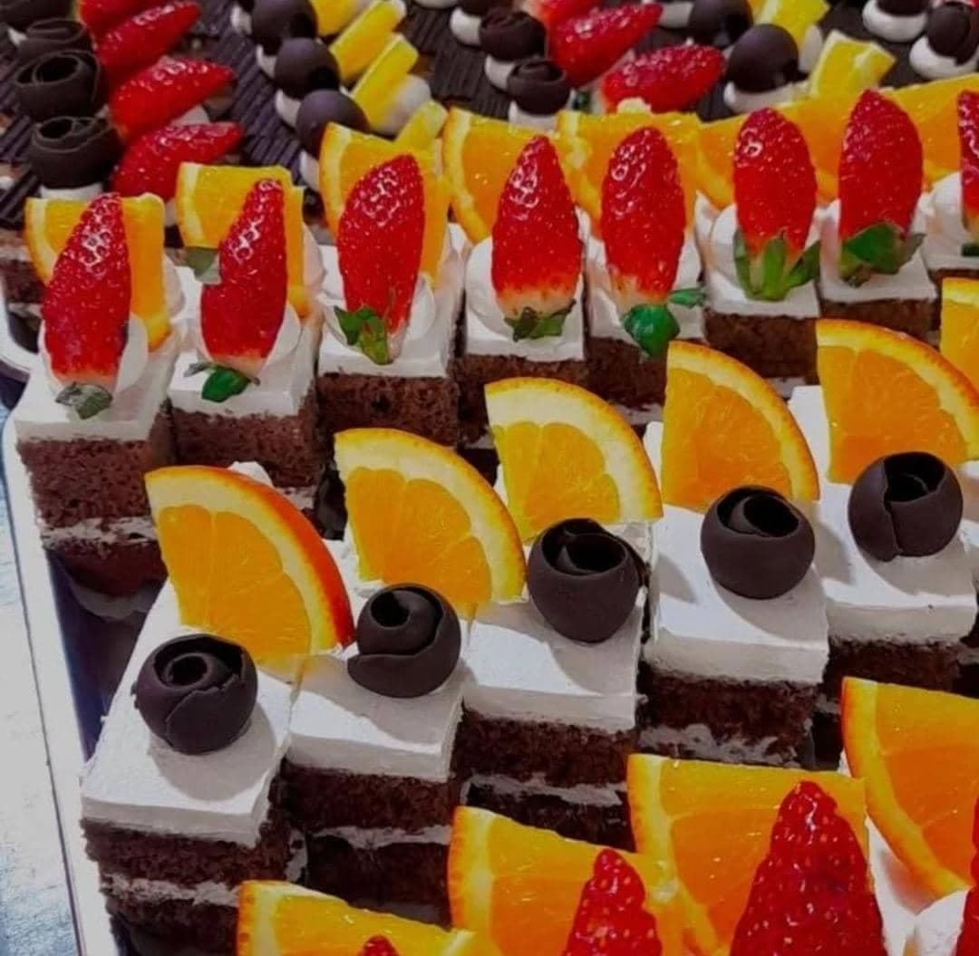 قنادی کاکتوس در قم