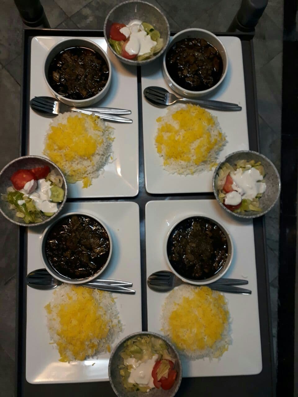 مرکز نگهداری و توانبخشی سالمندان سپیدار در ونک تهران