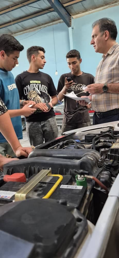 آموزش دستگاه دیاگ برق خودرو و مالتی پلکس آموزشگاه کارآوران صنعت اصفهان